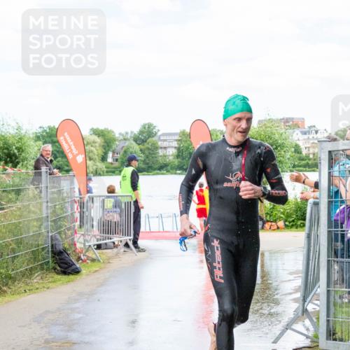 16.06.2024 - 7 Türme Triathlon MichiJ http://msf.ph/oto/6266418 16.06.2024 11:26:56 Schwimmen 146, 256 meine-sportfotos.de