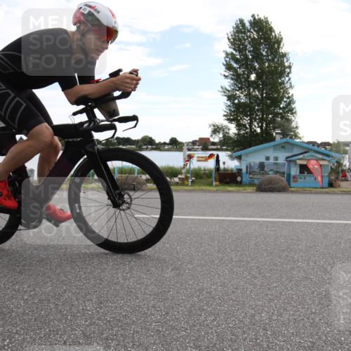 16.06.2024 - 26. Vierlanden-Triathlon Jannik Wohlers http://msf.ph/oto/6266434 16.06.2024 10:11:24 Radfahren 41 meine-sportfotos.de