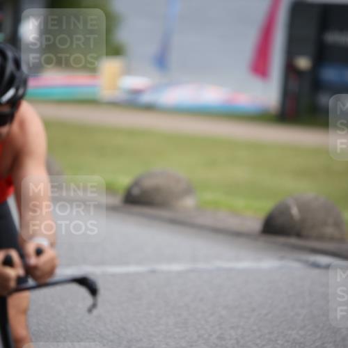 16.06.2024 - 26. Vierlanden-Triathlon Jannik Wohlers http://msf.ph/oto/6266437 16.06.2024 10:36:10 Radfahren 48, 119, 218 meine-sportfotos.de