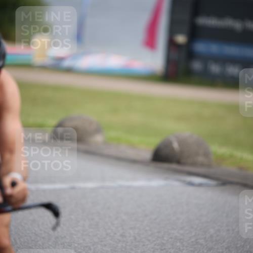 16.06.2024 - 26. Vierlanden-Triathlon Jannik Wohlers http://msf.ph/oto/6266441 16.06.2024 10:36:10 Radfahren 48, 119, 218 meine-sportfotos.de