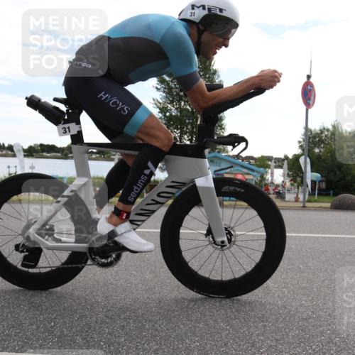 16.06.2024 - 26. Vierlanden-Triathlon Jannik Wohlers http://msf.ph/oto/6266446 16.06.2024 10:11:43 Radfahren 18, 31, 76 meine-sportfotos.de