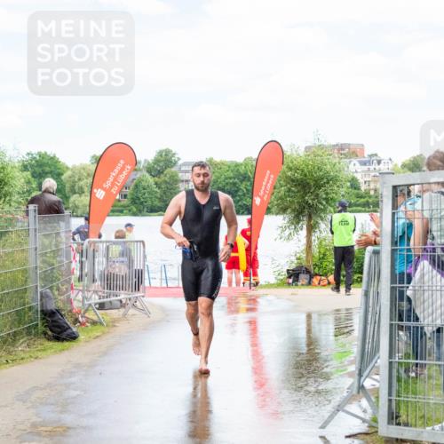 16.06.2024 - 7 Türme Triathlon MichiJ http://msf.ph/oto/6266472 16.06.2024 11:27:40 Schwimmen 236, 256, 258, 266 meine-sportfotos.de