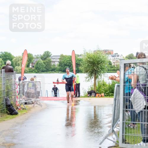 16.06.2024 - 7 Türme Triathlon MichiJ http://msf.ph/oto/6266500 16.06.2024 11:28:08 Schwimmen 236, 251, 258, 266 meine-sportfotos.de