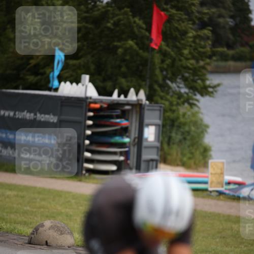 16.06.2024 - 26. Vierlanden-Triathlon Jannik Wohlers http://msf.ph/oto/6266506 16.06.2024 10:36:21 Radfahren 33, 73, 78, 111, 167, 185 meine-sportfotos.de