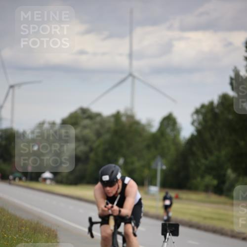 16.06.2024 - 26. Vierlanden-Triathlon Jannik Wohlers http://msf.ph/oto/6266527 16.06.2024 10:36:54 Radfahren 22, 125, 143, 151 meine-sportfotos.de