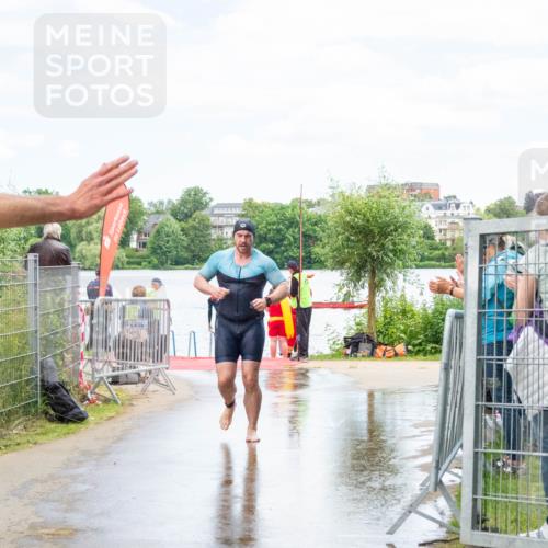 16.06.2024 - 7 Türme Triathlon MichiJ http://msf.ph/oto/6266529 16.06.2024 11:28:11 Schwimmen 236, 251, 258, 266 meine-sportfotos.de