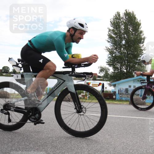 16.06.2024 - 26. Vierlanden-Triathlon Jannik Wohlers http://msf.ph/oto/6266535 16.06.2024 10:16:33 Radfahren 7, 58, 90, 127, 166 meine-sportfotos.de