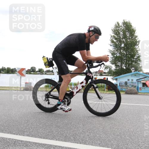 16.06.2024 - 26. Vierlanden-Triathlon Jannik Wohlers http://msf.ph/oto/6266542 16.06.2024 10:17:13 Radfahren 9, 1278 meine-sportfotos.de