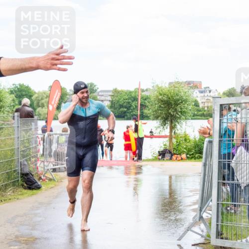 16.06.2024 - 7 Türme Triathlon MichiJ http://msf.ph/oto/6266545 16.06.2024 11:28:12 Schwimmen 236, 251, 258, 266 meine-sportfotos.de