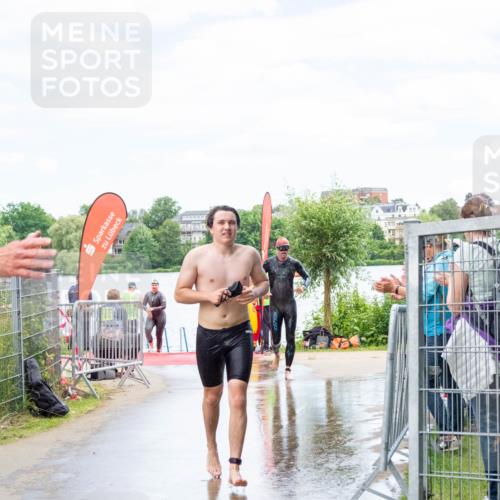16.06.2024 - 7 Türme Triathlon MichiJ http://msf.ph/oto/6266554 16.06.2024 11:28:20 Schwimmen 236, 251, 258, 266 meine-sportfotos.de