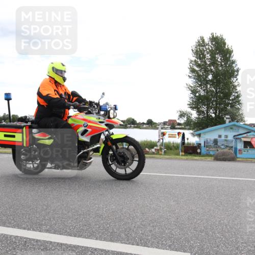 16.06.2024 - 26. Vierlanden-Triathlon Jannik Wohlers http://msf.ph/oto/6266575 16.06.2024 10:18:17 Radfahren 52, 106, 144 meine-sportfotos.de
