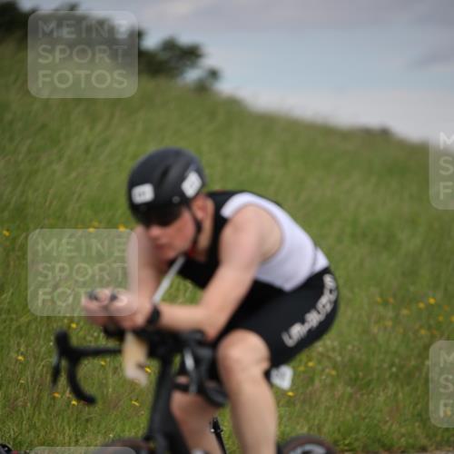 16.06.2024 - 26. Vierlanden-Triathlon Jannik Wohlers http://msf.ph/oto/6266595 16.06.2024 10:36:55 Radfahren 125, 143, 151 meine-sportfotos.de
