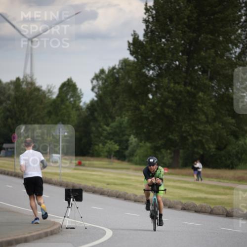 16.06.2024 - 26. Vierlanden-Triathlon Jannik Wohlers http://msf.ph/oto/6266597 16.06.2024 10:37:29 Radfahren 46, 54, 132, 171 meine-sportfotos.de