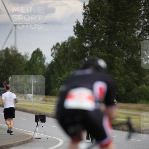 16.06.2024 - 26. Vierlanden-Triathlon Jannik Wohlers http://msf.ph/oto/6266610 16.06.2024 10:37:29 Radfahren 46, 54, 132, 171 meine-sportfotos.de