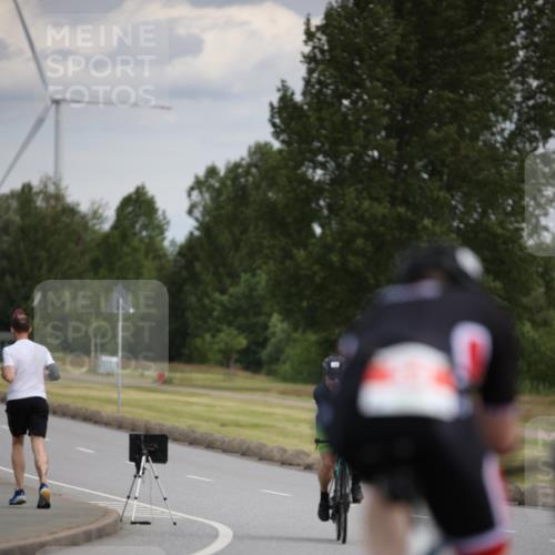 16.06.2024 - 26. Vierlanden-Triathlon Jannik Wohlers http://msf.ph/oto/6266614 16.06.2024 10:37:29 Radfahren 46, 54, 132, 171 meine-sportfotos.de