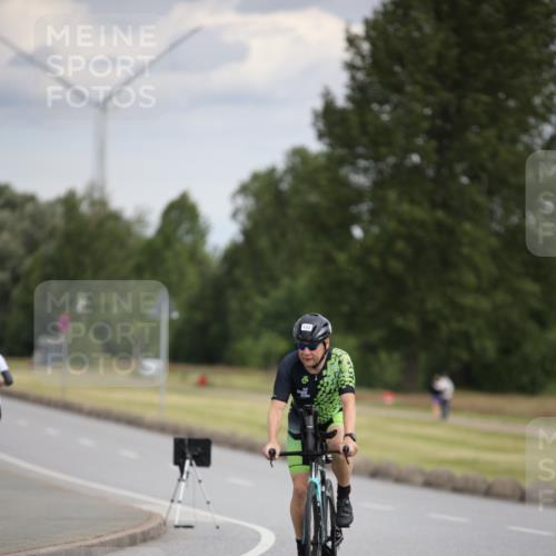 16.06.2024 - 26. Vierlanden-Triathlon Jannik Wohlers http://msf.ph/oto/6266615 16.06.2024 10:37:31 Radfahren 46, 54, 132, 171 meine-sportfotos.de