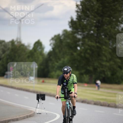 16.06.2024 - 26. Vierlanden-Triathlon Jannik Wohlers http://msf.ph/oto/6266617 16.06.2024 10:37:31 Radfahren 46, 54, 132, 171 meine-sportfotos.de