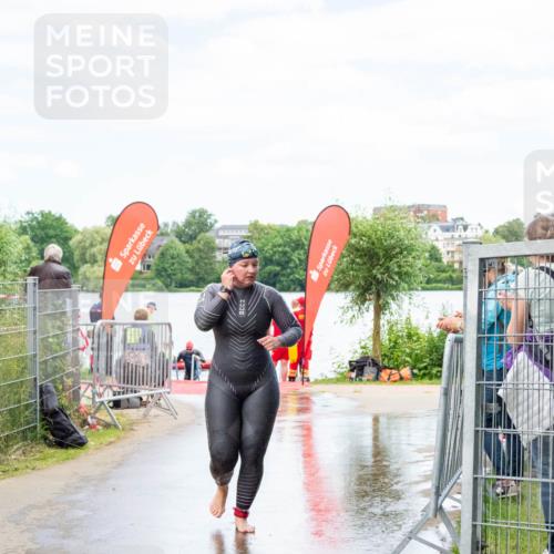 16.06.2024 - 7 Türme Triathlon MichiJ http://msf.ph/oto/6266623 16.06.2024 11:28:28 Schwimmen 251 meine-sportfotos.de