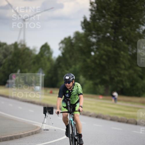 16.06.2024 - 26. Vierlanden-Triathlon Jannik Wohlers http://msf.ph/oto/6266624 16.06.2024 10:37:31 Radfahren 46, 54, 132, 171 meine-sportfotos.de