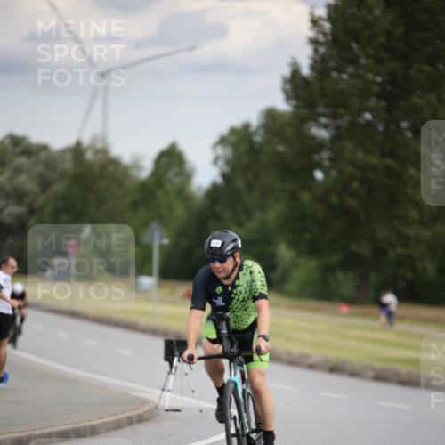 16.06.2024 - 26. Vierlanden-Triathlon Jannik Wohlers http://msf.ph/oto/6266627 16.06.2024 10:37:31 Radfahren 46, 54, 132, 171 meine-sportfotos.de