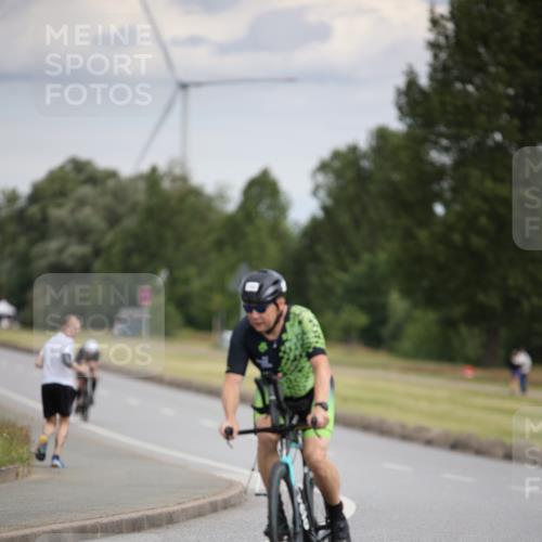 16.06.2024 - 26. Vierlanden-Triathlon Jannik Wohlers http://msf.ph/oto/6266634 16.06.2024 10:37:31 Radfahren 46, 54, 132, 171 meine-sportfotos.de