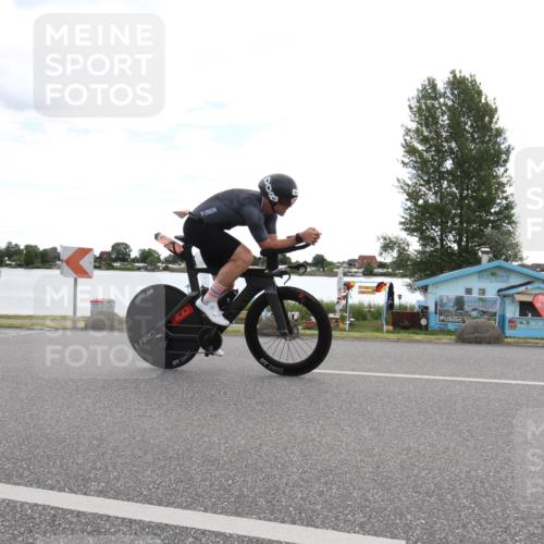 16.06.2024 - 26. Vierlanden-Triathlon Jannik Wohlers http://msf.ph/oto/6266655 16.06.2024 10:19:26 Radfahren 1, 24, 84, 197 meine-sportfotos.de