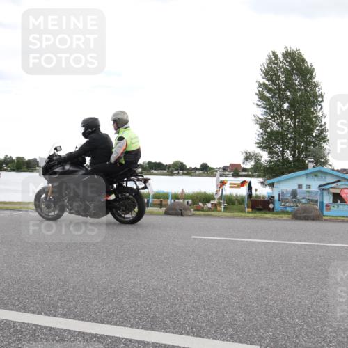 16.06.2024 - 26. Vierlanden-Triathlon Jannik Wohlers http://msf.ph/oto/6266678 16.06.2024 10:20:44 Radfahren 61, 106 meine-sportfotos.de
