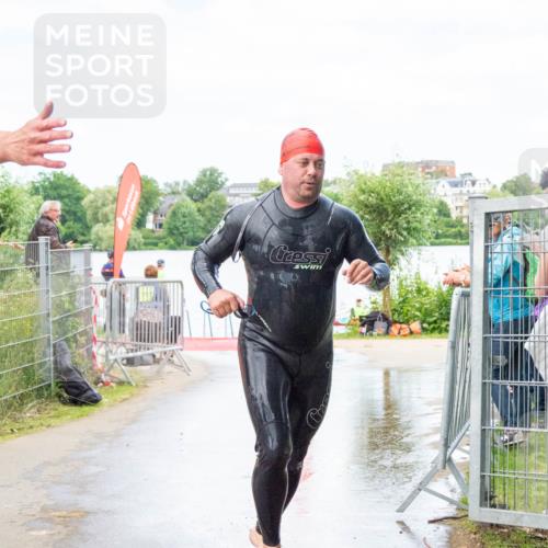 16.06.2024 - 7 Türme Triathlon MichiJ http://msf.ph/oto/6266683 16.06.2024 11:28:40 Schwimmen 251 meine-sportfotos.de