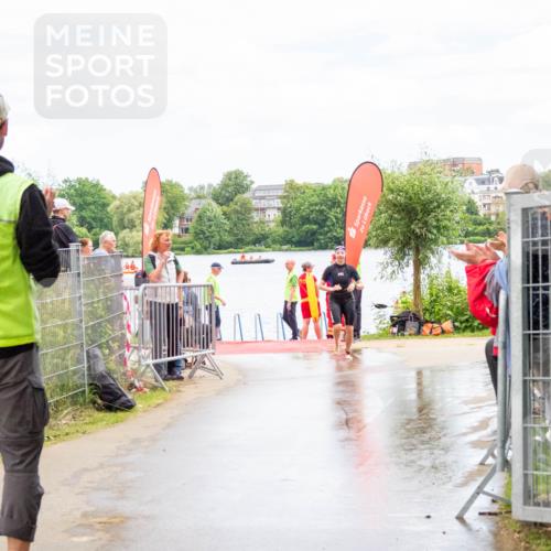 16.06.2024 - 7 Türme Triathlon MichiJ http://msf.ph/oto/6266705 16.06.2024 11:34:00 Schwimmen 224 meine-sportfotos.de