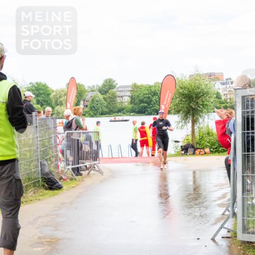 16.06.2024 - 7 Türme Triathlon MichiJ http://msf.ph/oto/6266712 16.06.2024 11:34:01 Schwimmen 224 meine-sportfotos.de