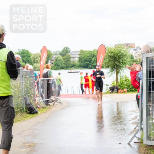 16.06.2024 - 7 Türme Triathlon MichiJ http://msf.ph/oto/6266717 16.06.2024 11:34:02 Schwimmen 224 meine-sportfotos.de