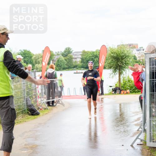 16.06.2024 - 7 Türme Triathlon MichiJ http://msf.ph/oto/6266736 16.06.2024 11:34:04 Schwimmen 224 meine-sportfotos.de