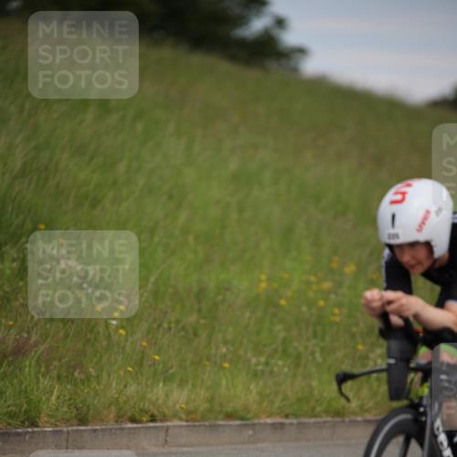 16.06.2024 - 26. Vierlanden-Triathlon Jannik Wohlers http://msf.ph/oto/6266745 16.06.2024 10:38:04 Radfahren 116, 208, 225 meine-sportfotos.de