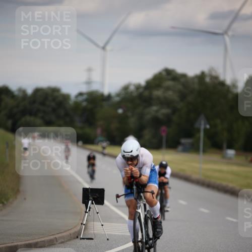 16.06.2024 - 26. Vierlanden-Triathlon Jannik Wohlers http://msf.ph/oto/6266748 16.06.2024 10:38:06 Radfahren 68, 116, 208, 225 meine-sportfotos.de