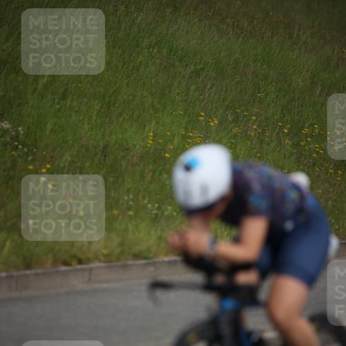 16.06.2024 - 26. Vierlanden-Triathlon Jannik Wohlers http://msf.ph/oto/6266753 16.06.2024 10:39:17 Radfahren 63, 226 meine-sportfotos.de