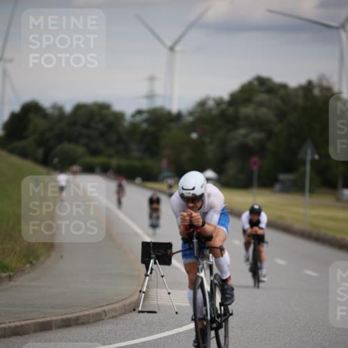 16.06.2024 - 26. Vierlanden-Triathlon Jannik Wohlers http://msf.ph/oto/6266754 16.06.2024 10:38:06 Radfahren 68, 116, 208, 225 meine-sportfotos.de