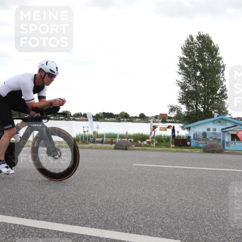 16.06.2024 - 26. Vierlanden-Triathlon Jannik Wohlers http://msf.ph/oto/6266758 16.06.2024 10:21:09 Radfahren 144, 147, 160, 184, 223, 224 meine-sportfotos.de