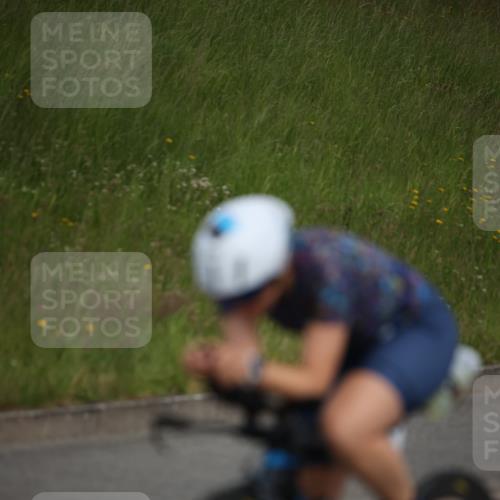 16.06.2024 - 26. Vierlanden-Triathlon Jannik Wohlers http://msf.ph/oto/6266764 16.06.2024 10:39:18 Radfahren 63, 226 meine-sportfotos.de