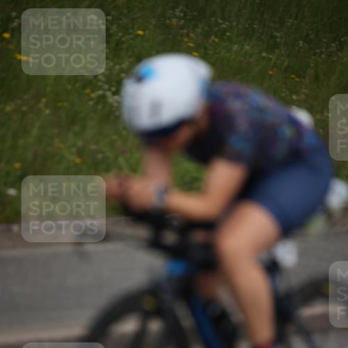 16.06.2024 - 26. Vierlanden-Triathlon Jannik Wohlers http://msf.ph/oto/6266768 16.06.2024 10:39:18 Radfahren 63, 226 meine-sportfotos.de