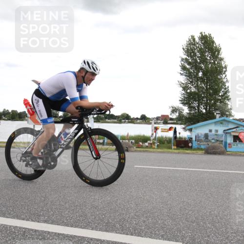 16.06.2024 - 26. Vierlanden-Triathlon Jannik Wohlers http://msf.ph/oto/6266797 16.06.2024 10:22:38 Radfahren 1, 7, 10, 134 meine-sportfotos.de