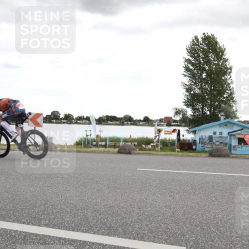 16.06.2024 - 26. Vierlanden-Triathlon Jannik Wohlers http://msf.ph/oto/6266799 16.06.2024 10:22:45 Radfahren 1, 47 meine-sportfotos.de