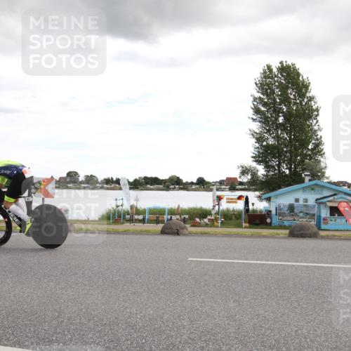 16.06.2024 - 26. Vierlanden-Triathlon Jannik Wohlers http://msf.ph/oto/6266802 16.06.2024 10:23:00 Radfahren 82 meine-sportfotos.de
