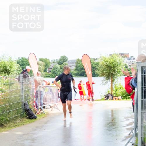 16.06.2024 - 7 Türme Triathlon MichiJ http://msf.ph/oto/6266865 16.06.2024 11:36:28 Schwimmen  meine-sportfotos.de
