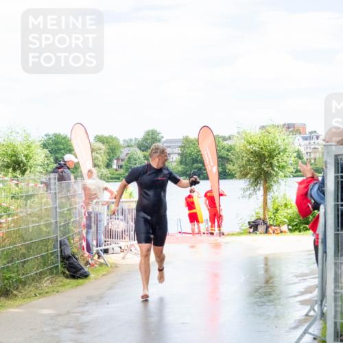 16.06.2024 - 7 Türme Triathlon MichiJ http://msf.ph/oto/6266871 16.06.2024 11:36:29 Schwimmen  meine-sportfotos.de