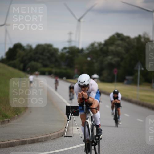 16.06.2024 - 26. Vierlanden-Triathlon Jannik Wohlers http://msf.ph/oto/6266872 16.06.2024 10:38:06 Radfahren 68, 116, 208, 225 meine-sportfotos.de
