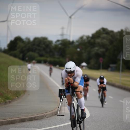 16.06.2024 - 26. Vierlanden-Triathlon Jannik Wohlers http://msf.ph/oto/6266875 16.06.2024 10:38:06 Radfahren 68, 116, 208, 225 meine-sportfotos.de