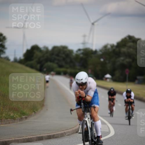 16.06.2024 - 26. Vierlanden-Triathlon Jannik Wohlers http://msf.ph/oto/6266883 16.06.2024 10:38:06 Radfahren 68, 116, 208, 225 meine-sportfotos.de