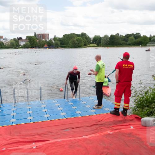 16.06.2024 - 7 Türme Triathlon MichiJ http://msf.ph/oto/6266900 16.06.2024 11:51:56 Schwimmen 542, 554, 587, 606 meine-sportfotos.de
