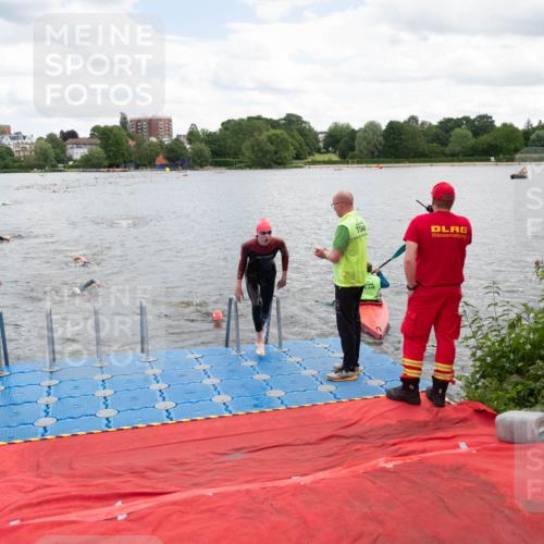 16.06.2024 - 7 Türme Triathlon MichiJ http://msf.ph/oto/6266902 16.06.2024 11:51:56 Schwimmen 542, 554, 587, 606 meine-sportfotos.de