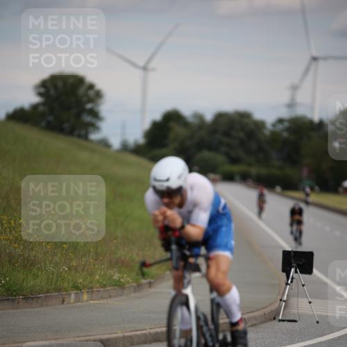 16.06.2024 - 26. Vierlanden-Triathlon Jannik Wohlers http://msf.ph/oto/6266905 16.06.2024 10:38:06 Radfahren 68, 116, 208, 225 meine-sportfotos.de